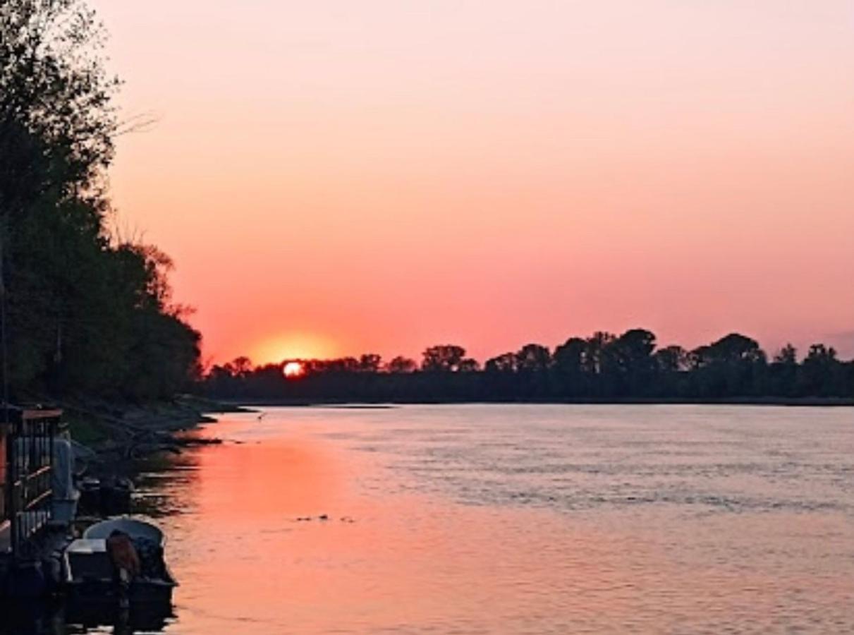 Residenza Il Capitano Bed & Breakfast San Benedetto Po Eksteriør bilde