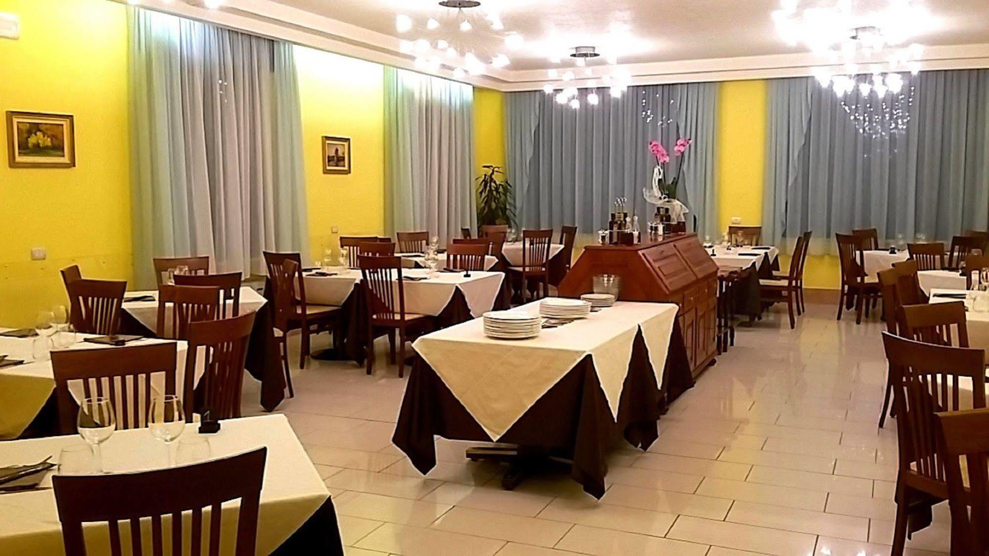 Residenza Il Capitano Bed & Breakfast San Benedetto Po Eksteriør bilde