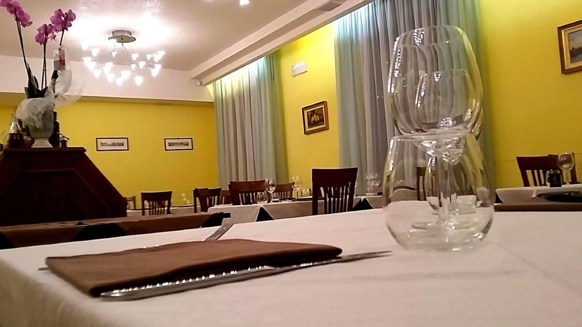 Residenza Il Capitano Bed & Breakfast San Benedetto Po Eksteriør bilde